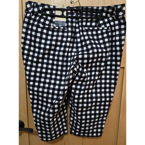 St. Johns Bay Womens Black & White Gingham Capri Pants 16P Mid-Rise Easy Fit Thr - Picture 3 of 7